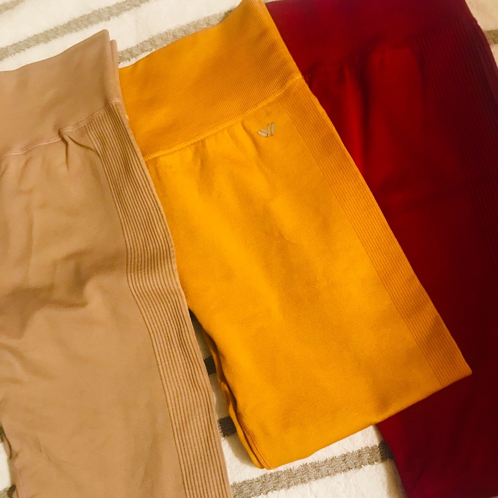 3 Pairs Forever 21 legging